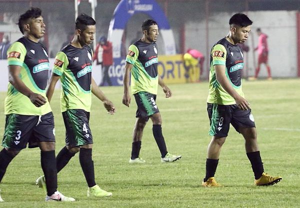 Trébol no fue de suerte esta vez - Fútbol - ABC Color