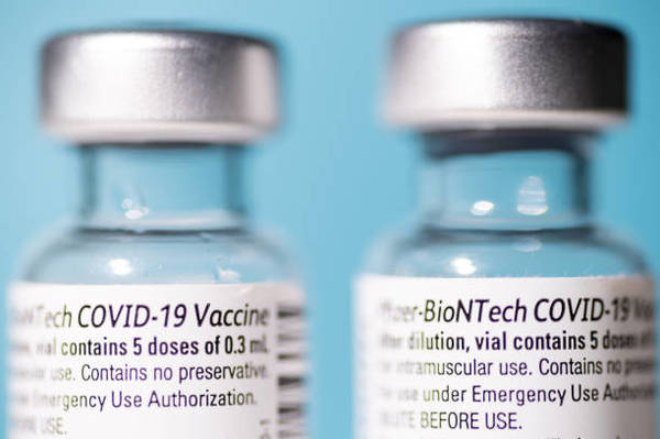 Una tercera dosis de Pfizer genera hasta 11 veces más anticuerpos contra variante Delta