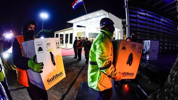 Arriban 34.000 dosis Pfizer compradas por el Estado | Noticias Paraguay