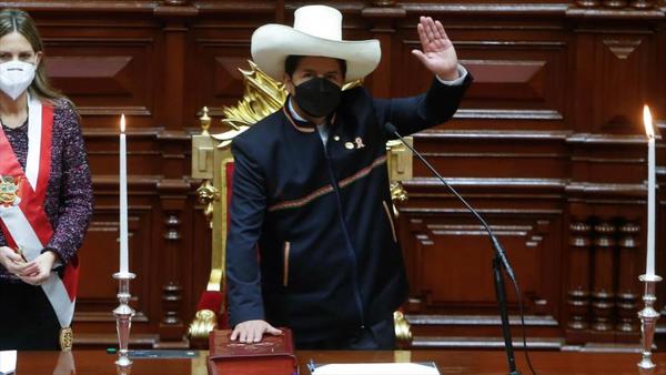 Perú: Pedro Castillo nombra a Guido Bellido como jefe de gabinete