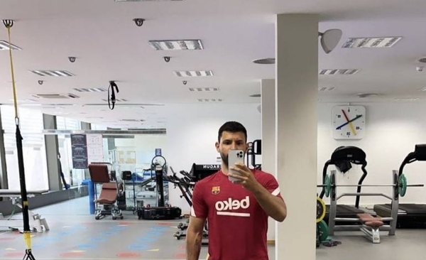 Diario HOY | Agüero empieza los entrenamientos con el Barcelona antes de lo previsto