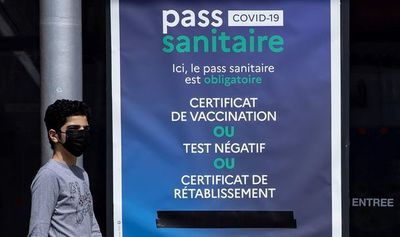 Gran despliegue policial en París por las protestas contra el pase sanitario - Mundo - ABC Color