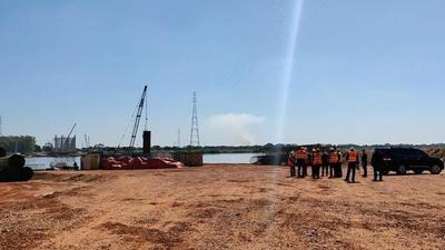 Se iniciaron trabajos de fundaciones en el lecho del río para el Puente Héroes del Chaco | .::Agencia IP::.
