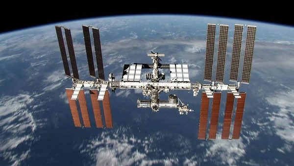 El módulo científico ruso Nauka se acopló con éxito a la estación espacial internacional