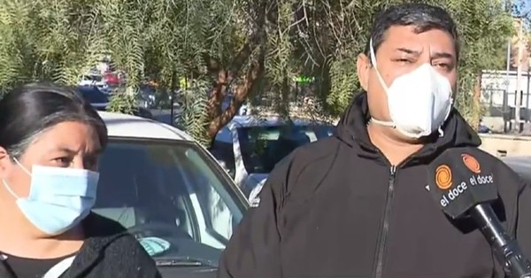 Padres llevan un mes y medio viviendo en un auto para estar cerca de su hijo hospitalizado - SNT