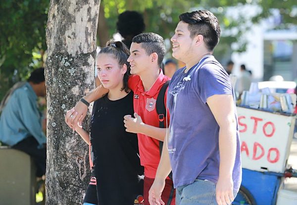 Motivan a los jóvenes para ganar mayor protagonismo en espacios democráticos