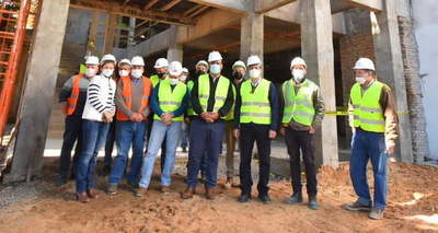 Verifican obras realizadas en el IPS de Caazapá - Noticiero Paraguay