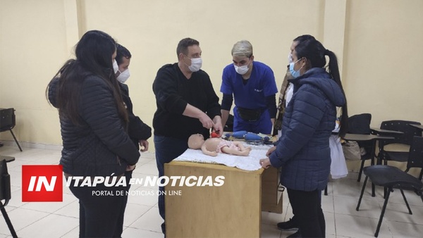 CAPACITAN A MÉDICOS RESIDENTES EN REANIMACIÓN DE RECIÉN NACIDOS.