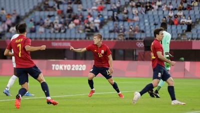 España se mete en semifinales con triplete Rafa Mir - Fútbol Internacional - ABC Color