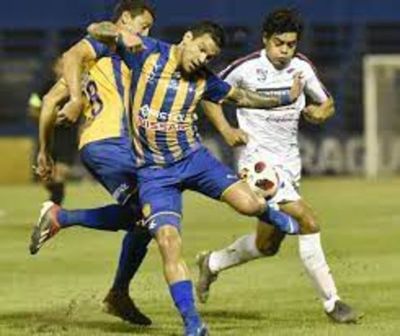 Luqueño quiere salir de la incómoda situación - Fútbol - ABC Color