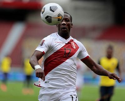 Rayo Vallecano y Boca Juniors acuerdan el traspaso de Luis Advíncula - Fútbol Internacional - ABC Color