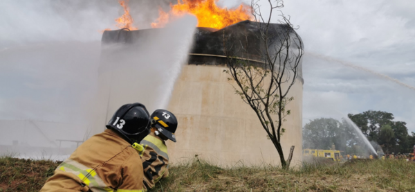 Petropar recibió más de G. 14.000 millones de póliza tras incendio en su planta | OnLivePy