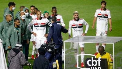 El líder Palmeiras iguala con Sao Paulo en el derbi paulistano - Fútbol Internacional - ABC Color