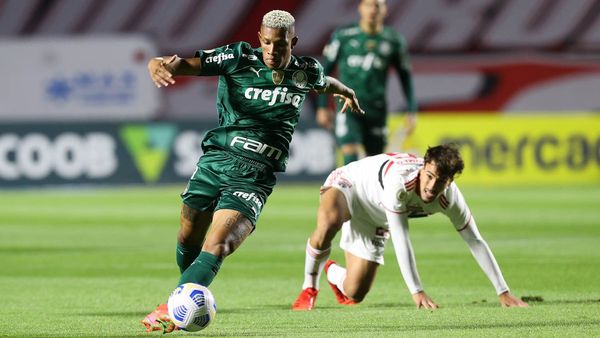El líder Palmeiras iguala con Sao Paulo en el derbi paulista
