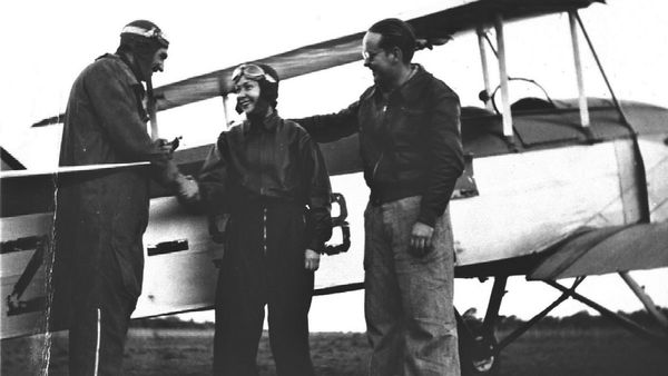 Mujeres paraguayas se destacan en la historia de la aviación nacional