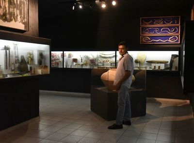 Miguel y los duendes  del museo - ABC Revista - ABC Color