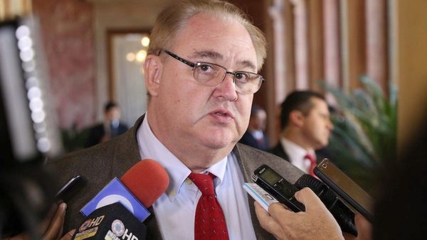 GOBERNADOR DISPONE APERTURA DE INVESTIGACIONES SOBRE OBRAS POR LICITACIONES Y TRANSFERENCIAS