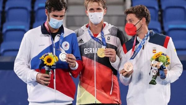 Alexander Zverev, campeón olímpico de tenis jik