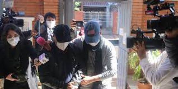 Detenidos por megacarga de cocaína son trasladados por seguridad
