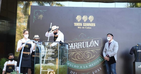 La Nación / Chau mala onda: Tres Leones preparó “carrulim” de 650 litros, el más grande del mundo