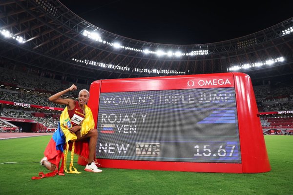 Medalla de Oro y récord mundial para la venezolana Yulimar Rojas en Tokio 2020