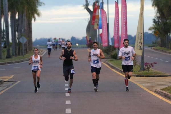 'Todos Somos Corredores' festejó su quinto aniversario con una gran carrera