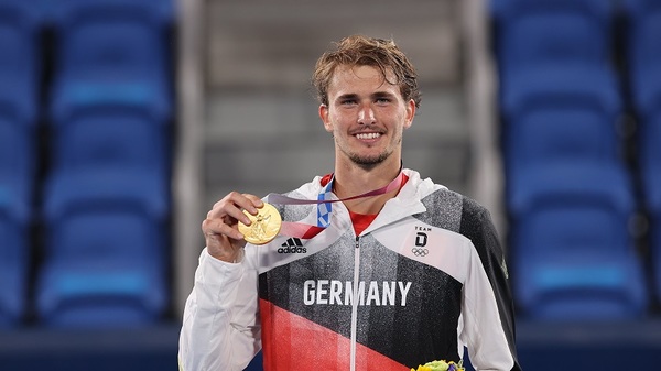 Zverev gana el primer oro para el tenis alemán en singles masculinos