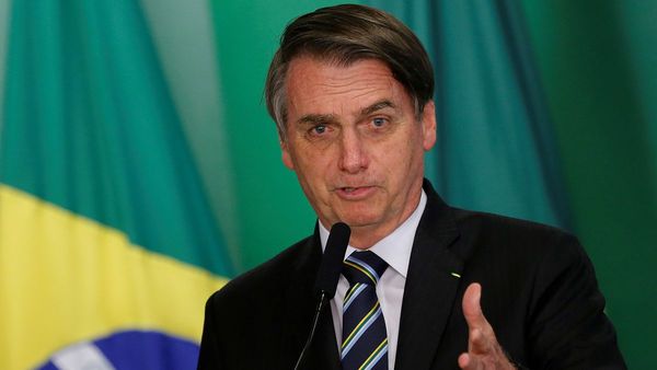 Bolsonaro pone de ejemplo a Paraguay por urnas electrónicas