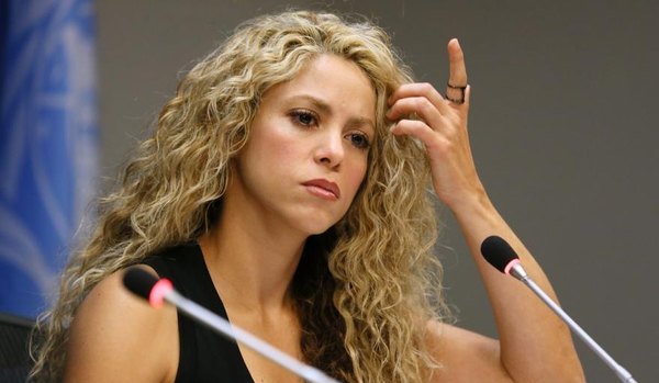 Crónica / ¿PUEDE IR PRESA? Shakira le da pelea a la Justicia de España