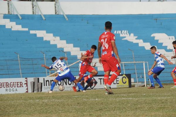 El 2 de Mayo rescata un empate ante Iteño sobre el final - Fútbol de Ascenso de Paraguay - ABC Color