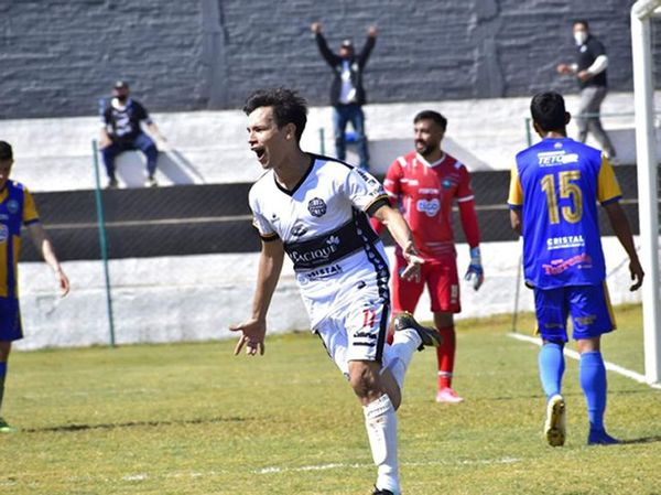 El “24” sorprende a Colón JAS en la “B” - Fútbol de Ascenso de Paraguay - ABC Color