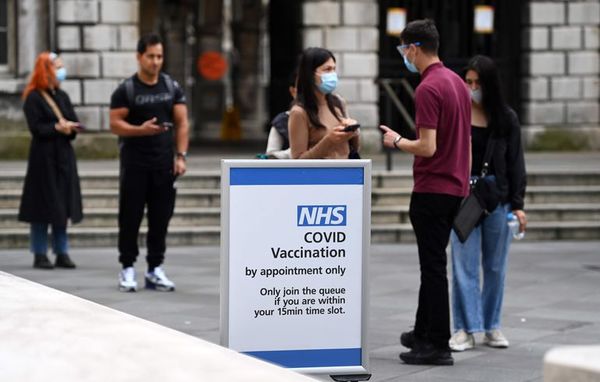El Gobierno británico planea suministrar dosis de refuerzo en septiembre - Mundo - ABC Color