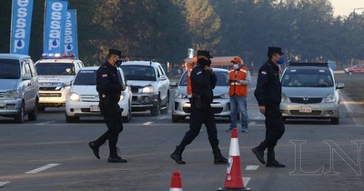 La Nación / Aumenta asistencia en el Rubén Dumot para aplicación de segunda dosis