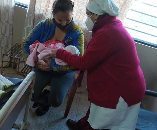 Refuerzan orientaciones en Semana de Lactancia Materna