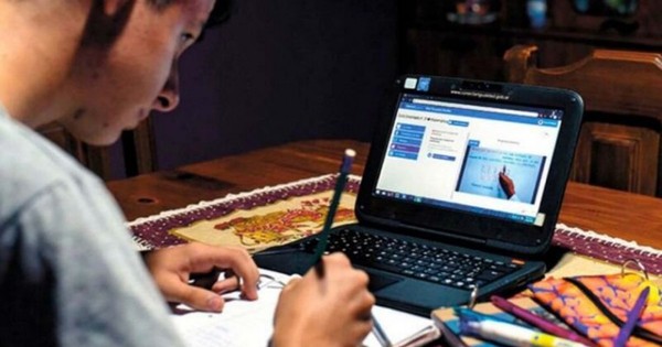 La Nación / Plantean que exámenes finales sean presenciales: “Hetaiterei la copiatín”