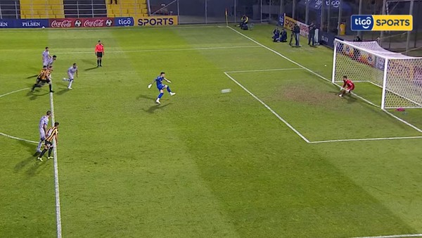 Servio se hace lugar en la historia del fútbol paraguayo