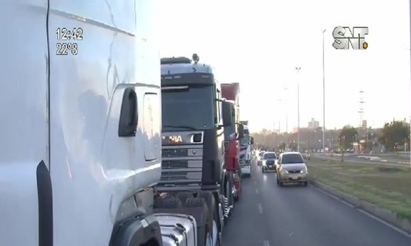 Ley de flete: Buscan destrabar con camioneros - SNT