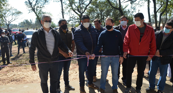 Villarrica: Inauguran mejoras realizadas en el Club Atlético Central de Tuyutí-mí - Noticiero Paraguay
