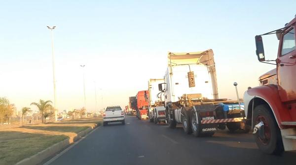 Camioneros exigen el tratamiento y la aprobación de ley de fletes