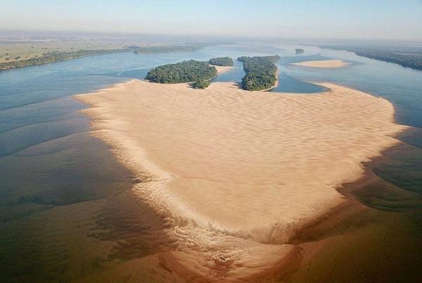 Hidrólogo anticipó que bajo nivel de agua de los ríos permanecerán hasta noviembre