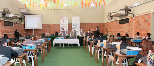 Iniciaron las capacitaciones para funcionarios electorales que saldrán a todo el país