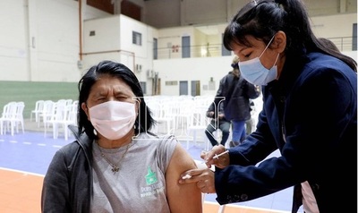 Primer día de vuelta a clases fue asueto. Docentes tenían que vacunarse