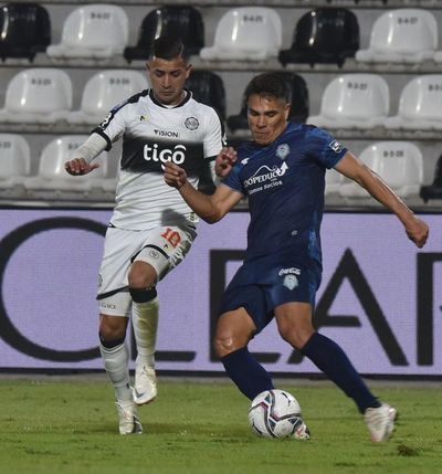 La jugada de Derlis debió ser penal - Fútbol - ABC Color