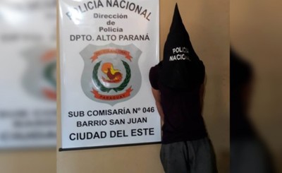 Detienen a ladrón “machetero” sorprendido dentro de una vivienda