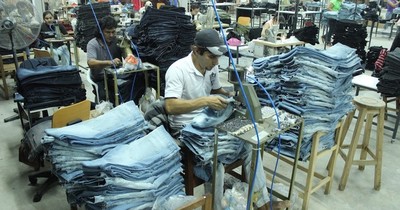 La Nación / Se registró a 98 nuevas firmas en la última semana