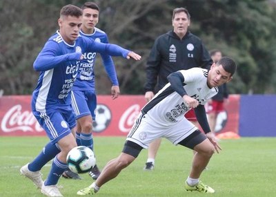 Crónica / ELÍAS ALFONSO: “De joven te gustan las boludeces”