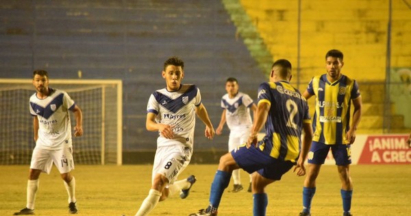 La Nación / Ameliano falló y sigue tercero