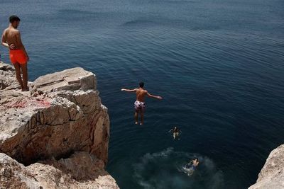 Histórica ola de calor en Grecia alcanza hoy su pico con 46 grados - Mundo - ABC Color