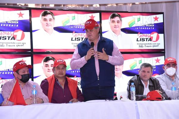 “Tiki” se presenta a candidatos y destaca unidad total de colorados en Franco - La Clave