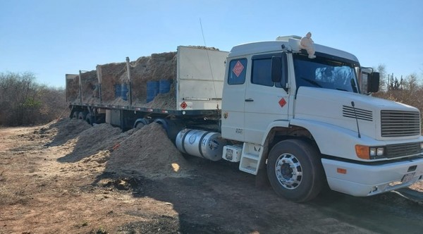 Precursores químicos de cocaína en destacamento militar